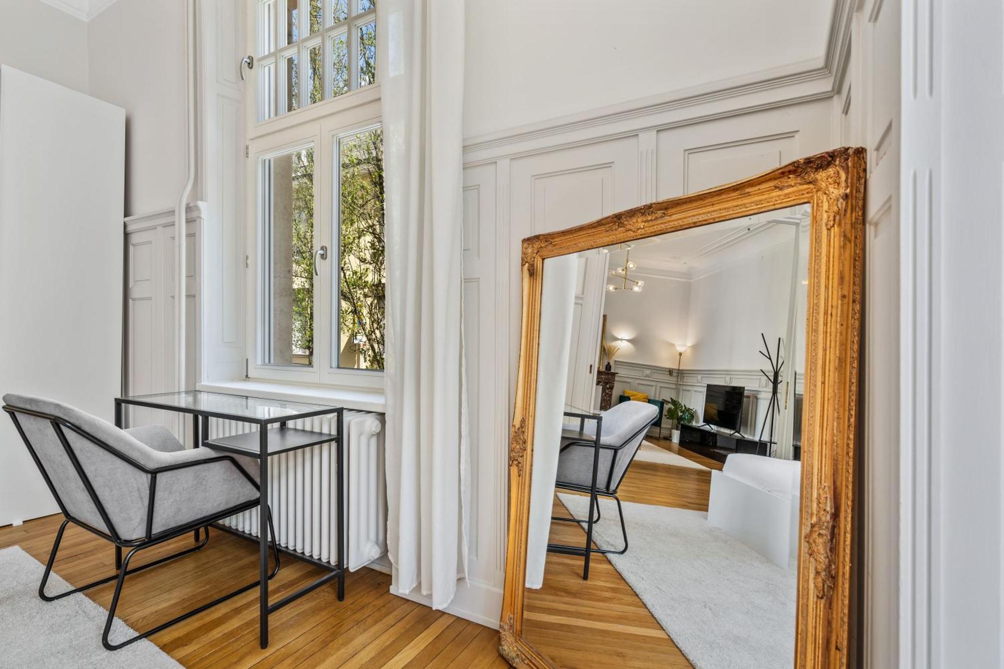 Sleek And Sophisticated In Prime Location Apartamento